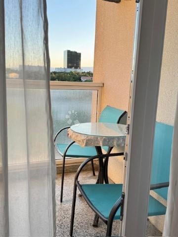 Donja Vežica 36.80 m2, 1skl adaptiran balkon