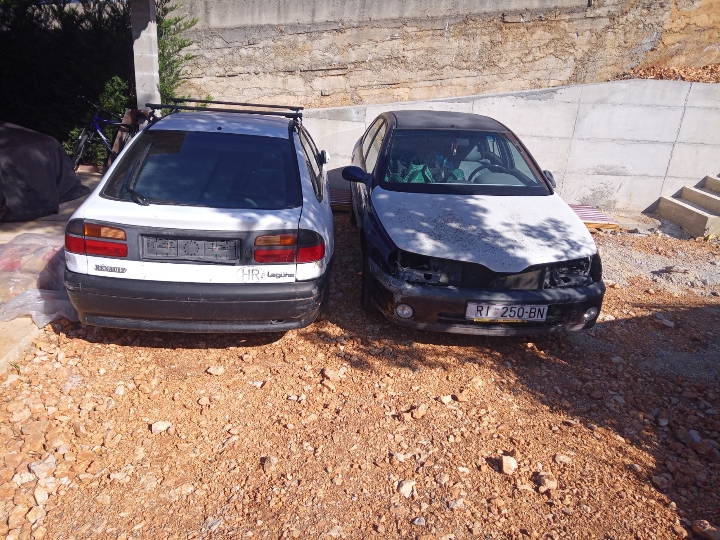Renault Laguna 1.6, 1+1 gratis