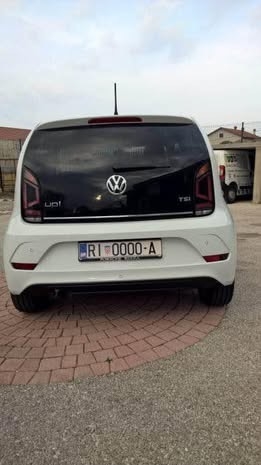 Volkswagen beats up! TSI