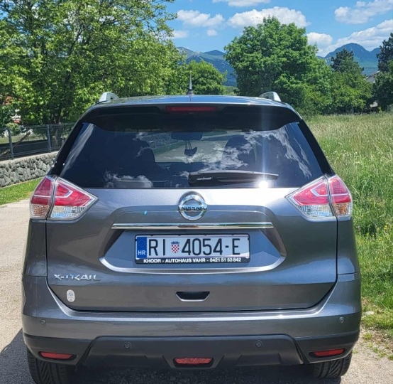 Nissan x trail