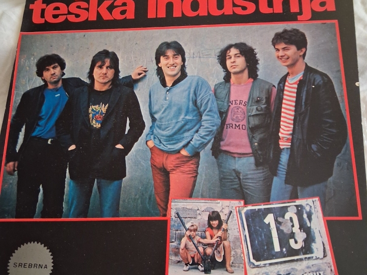 Prodajem LP grupe Teška Industrija