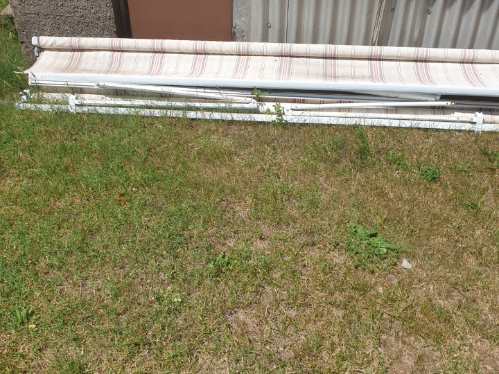 Tenda šir. 3 m