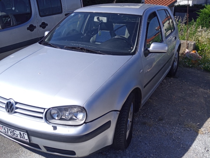 VW Golf IV