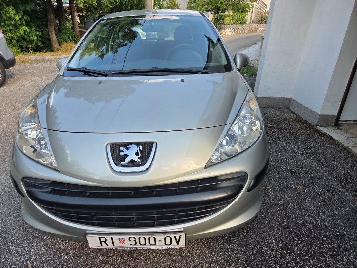 Peugeot 207 1.4 16V