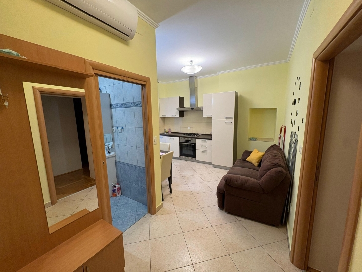 Stan: Rijeka, 40 m2 u neposrednoj blizini ZTC trgovačkog centra