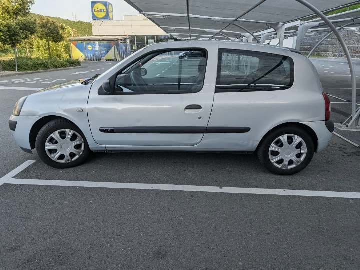 Renault Clio 2, 2003. god., 1.2 8V