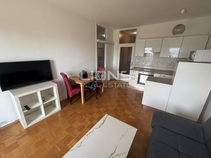 Srdoči, Rijeka, 1S+DB, 49 m2 - Pogled na more!