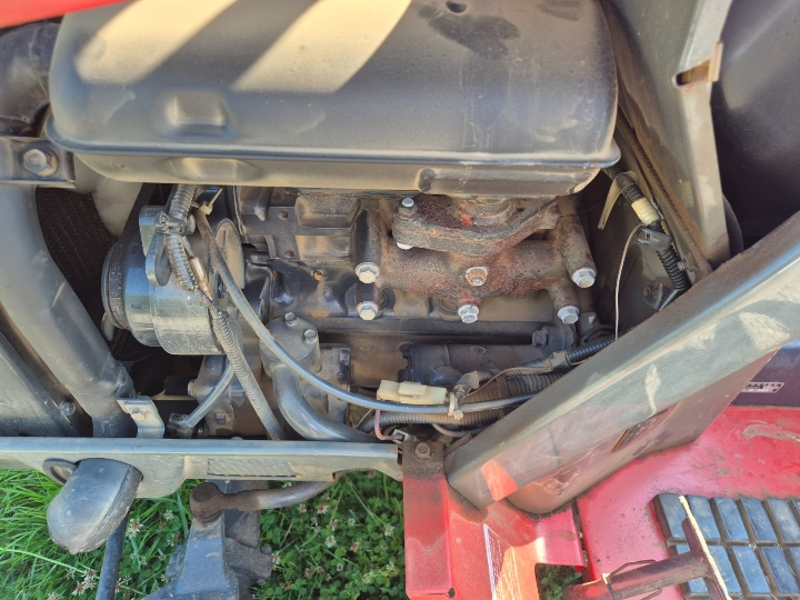 Traktor Yanmar ke3
