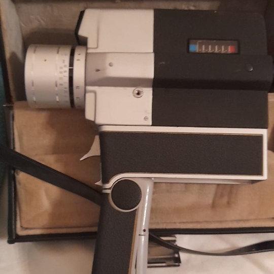 Retro Super 8 kamera Sankyo Super CM-300 + originalna torba (Vintage)