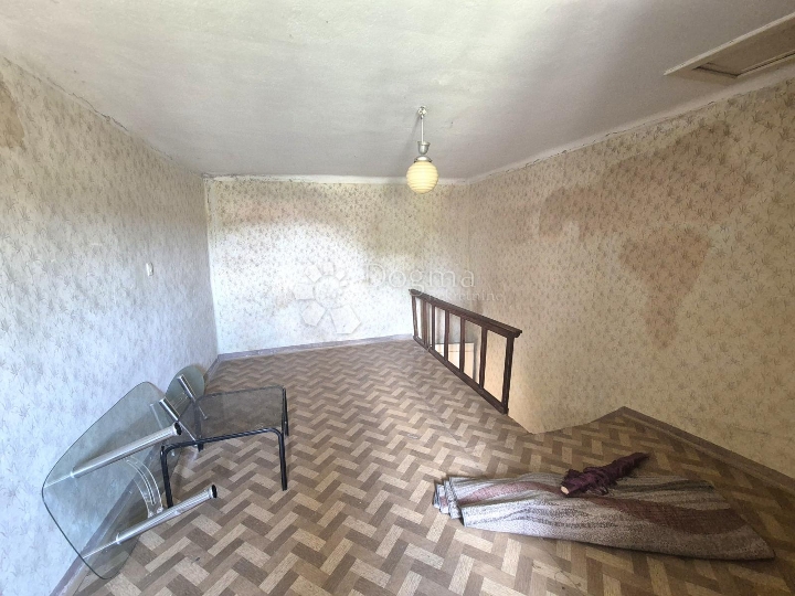 Kamena istarska kuća za adaptaciju