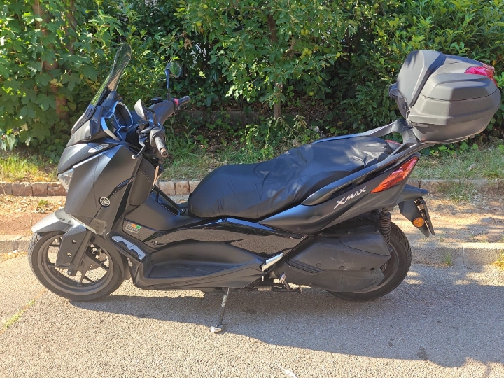 Yamaha Iron X Max