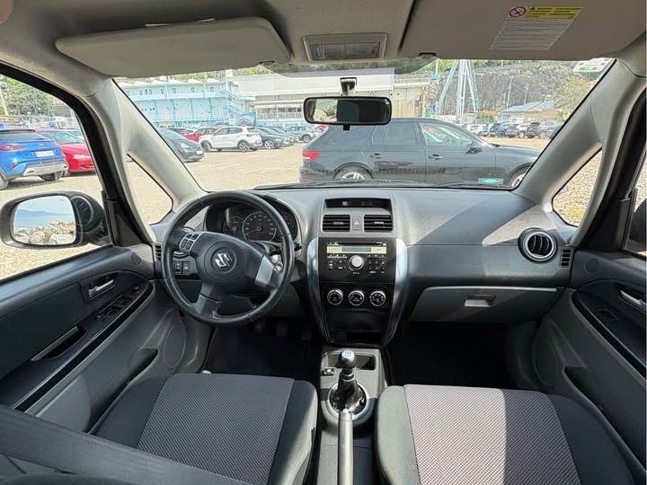 Suzuki SX4 + plin!