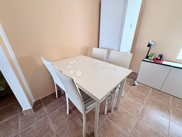 Baška, okolica, apartman na prodaju