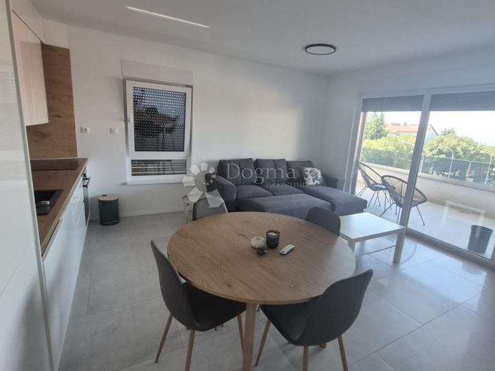 Donja Drenova, 2S+DB, 72,90m2