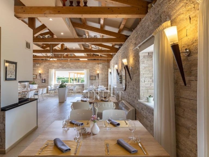 Boutique hotel s bazenom – 3 km od mora, Pula, Istra