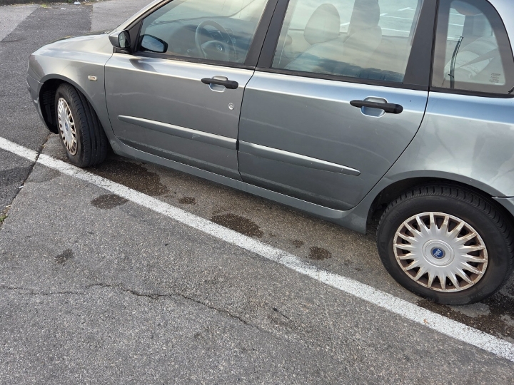 Prodajem Fiat Stilo
