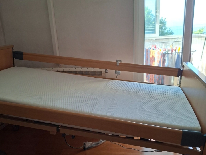 Vrhunski, medicinski krevet