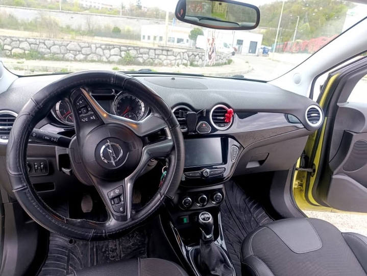 Opel Adam 1.4