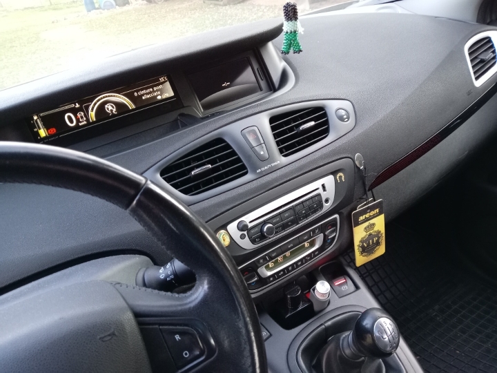 Renault Megane Scenic, 2013. god.