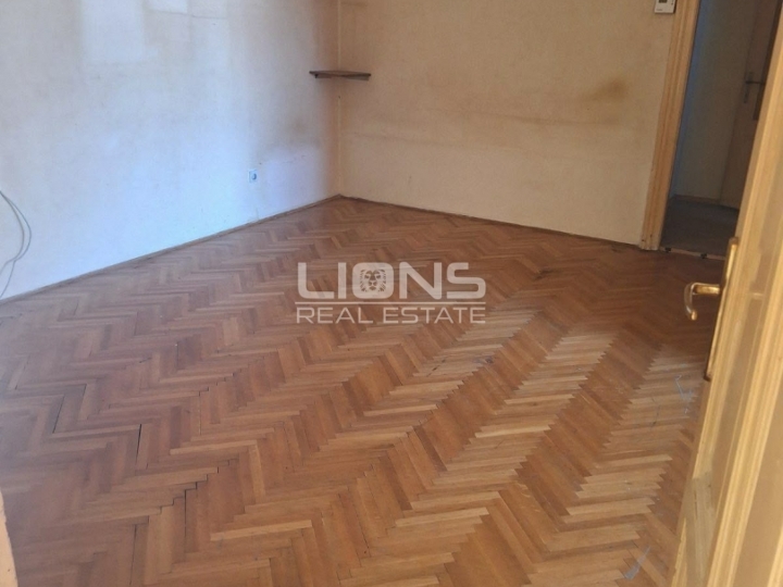 Rijeka, Centar, 2S+DB, stan 76 m2