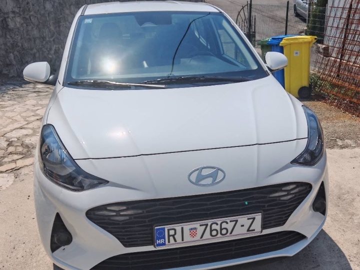 Hyundai  i10