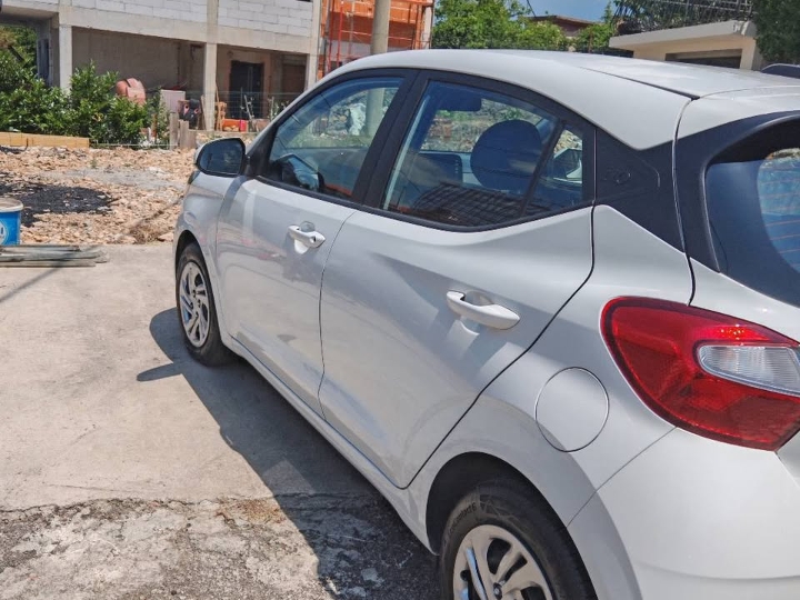 Hyundai  i10