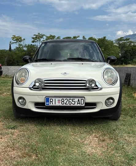 Mini Cooper 1.6