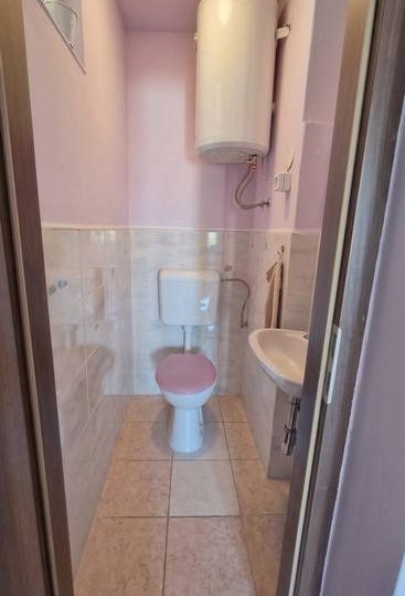 Podmurvice, 1S+DB, pogled na more, 46m2 (u naravi 52m2), A+, odmah useljiv