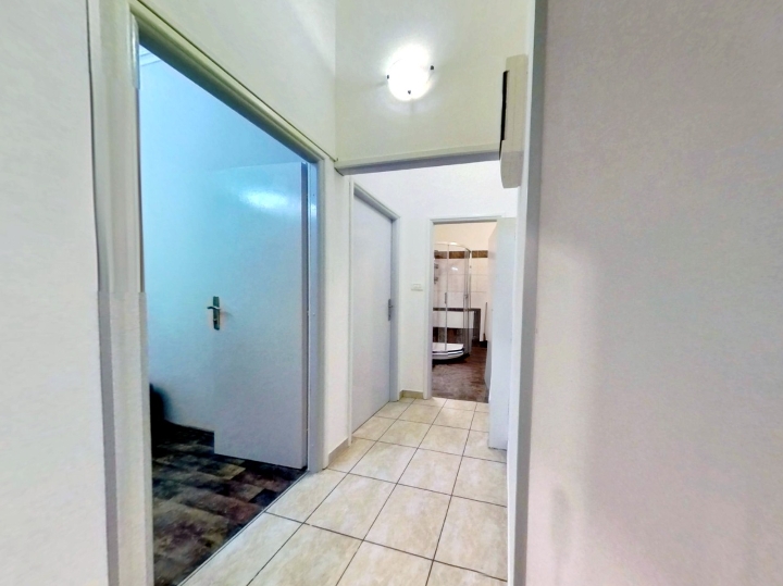 Rijeka-Centar, 36.8 m², adaptiran 2S stan - prilika
