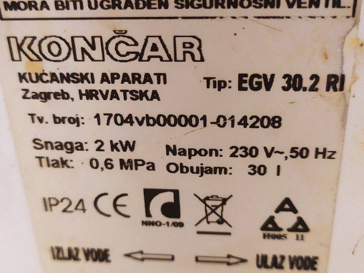 Bojler 30 litara