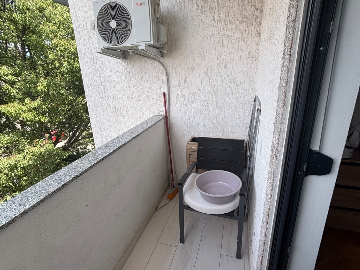 Malinka, Krk - adaptiran i namješten 3S stan, 90 m2, top lokacija