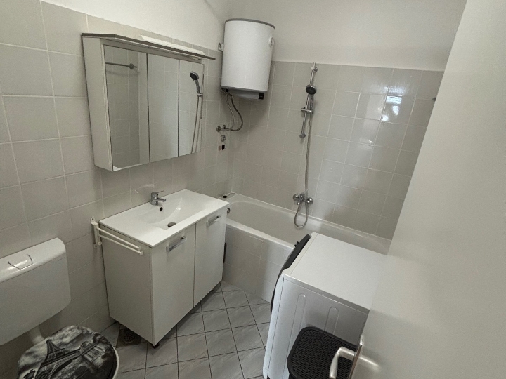 Srdoči, Rijeka, 1S+DB, 49m2, balkon + pogled na more