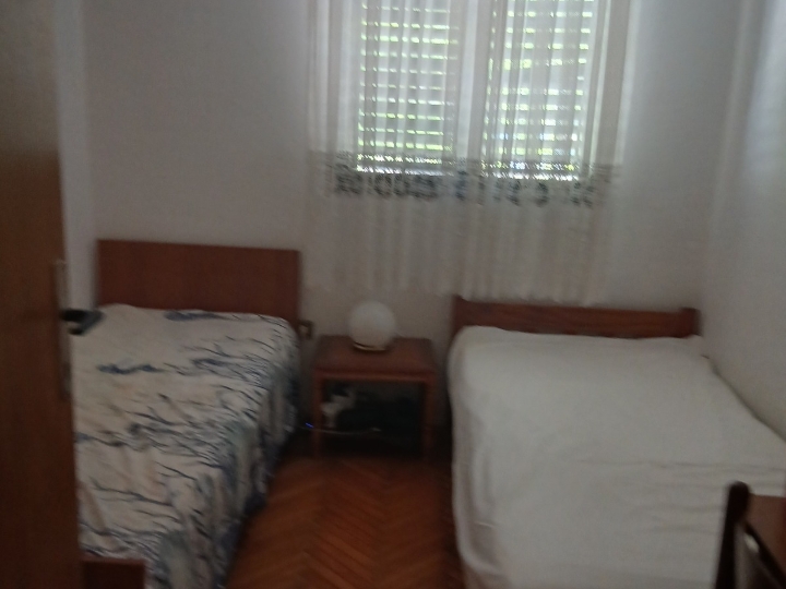 Sobe za izdavanje s domaćicom