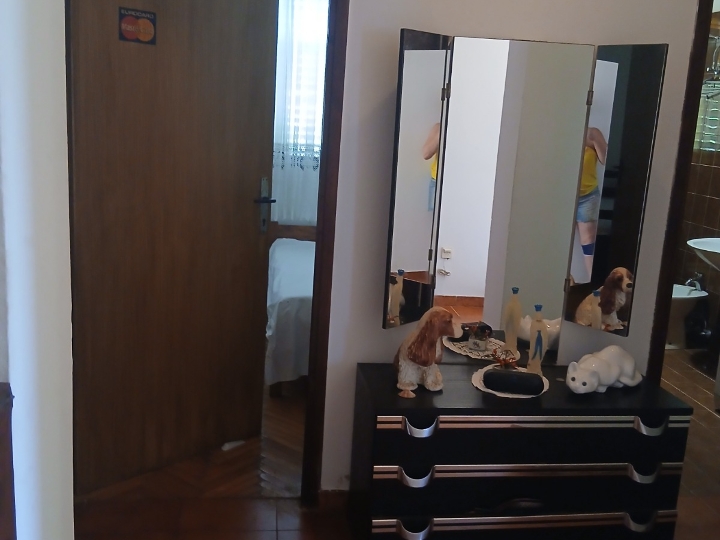 Sobe za izdavanje s domaćicom