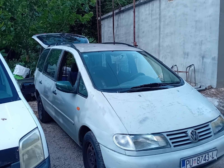 VW Sharan 1.9TDI