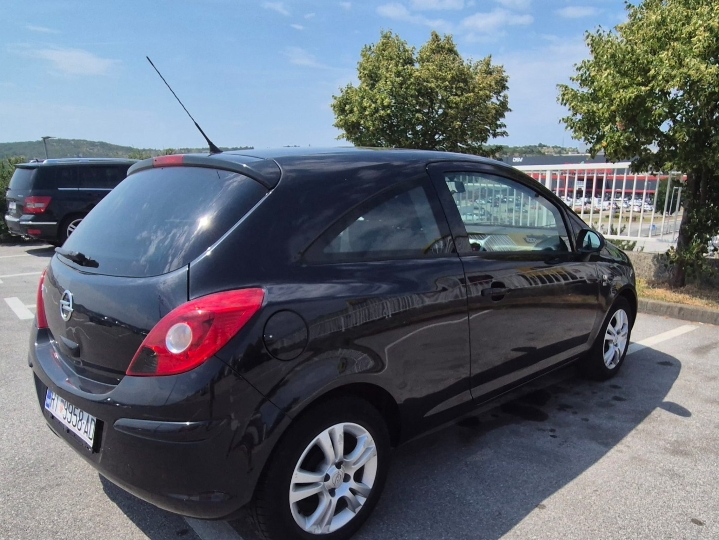 Opel Corsa 1.2, 2014. god., 170.000 km