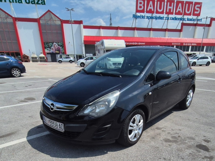 Opel Corsa 1.2, 2014. god., 170.000 km