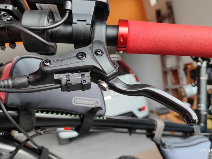 Set hidrauličnih kočnica Tektro HD-M275 (prednja+stražnja) - akcija!!