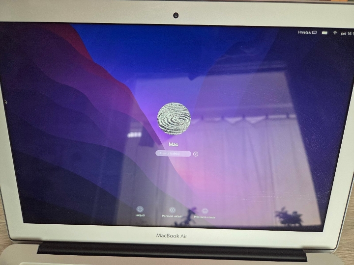 Apple MacBook Air  13"