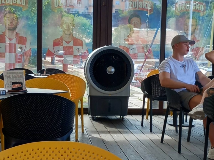 Eko cooler-rashladnik za hlađenje ugostiteljske terase