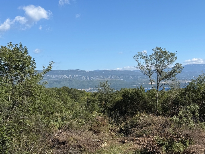 Otok Krk poljop. Zemljište blizu mora