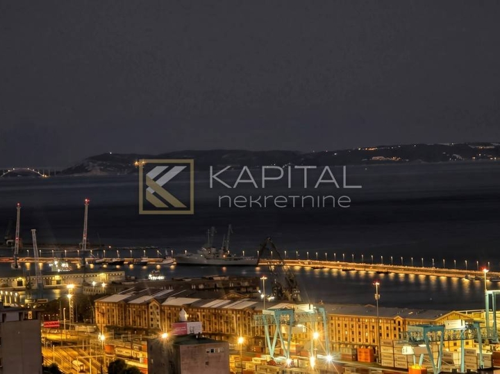 Podmurvice, 1S+DB s pogledom na more, 46 m2 (u naravi 52 m2), A+, odmah useljiv