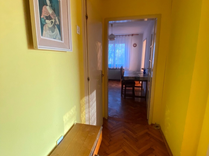 Belveder, iznajmljujem 2S stan 55 m2