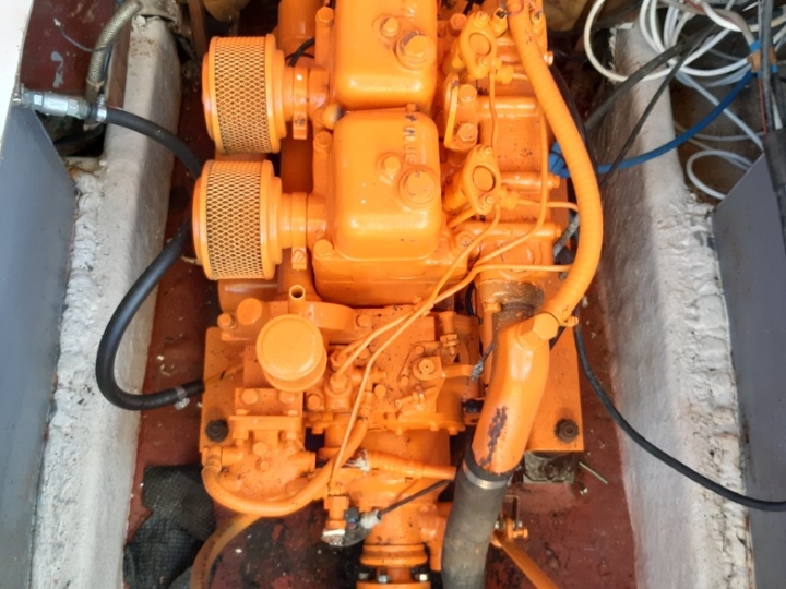 Motorna brodica Adriatik 7.9m