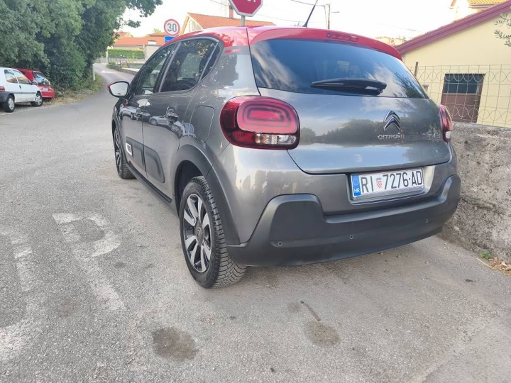Citroen C3 SHINE PureTech 83