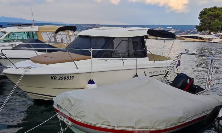 Merry Fisher 645