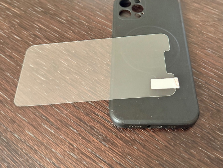 IPhone 12 Pro 128 GB – Graphite – Odlično stanje