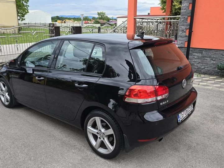 VW Golf 1.6 Tdi