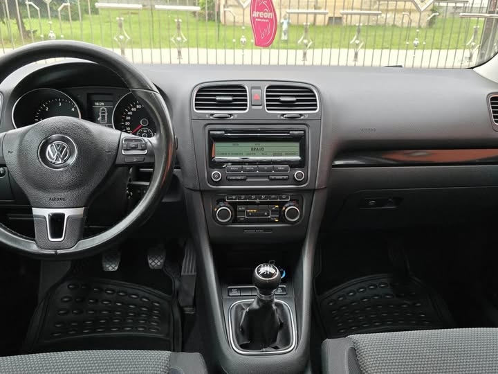 VW Golf 1.6 Tdi