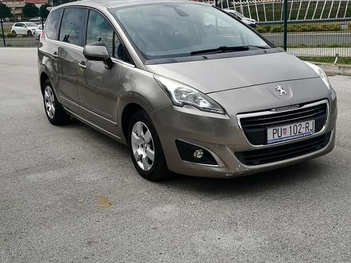 Peugeot 5008 1.6 hdi